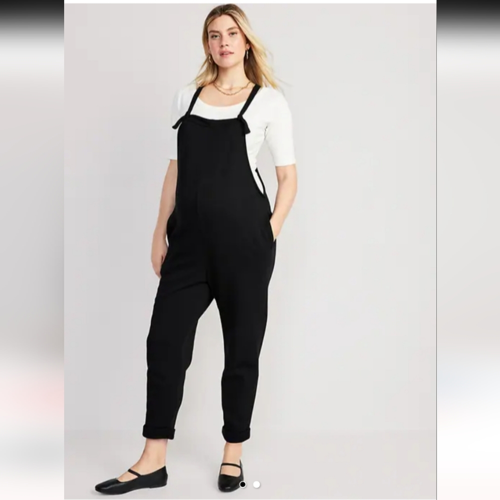 Old Navy Knotted Maternity Fleece Overalls Women's Size Medium Black Lounge